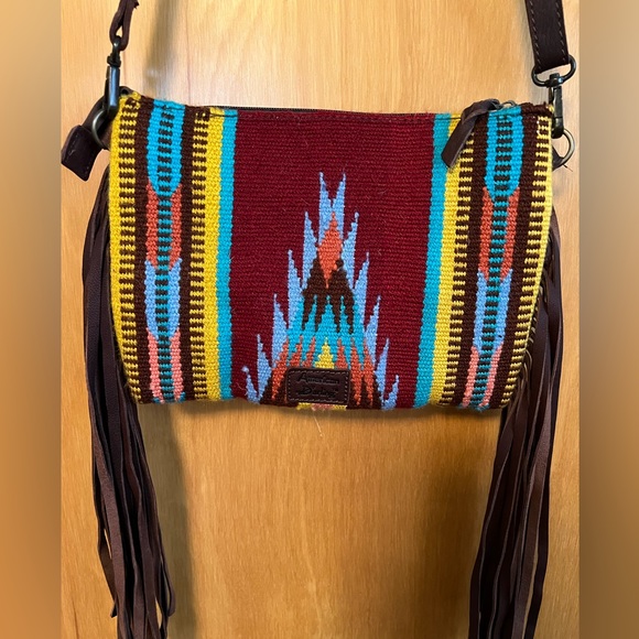 Cross Body Hand Tooled Saddle Blanket Genuine Leather Bag - Picture 5 of 6